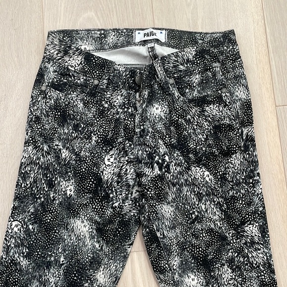 Paige printed skinny jeans (black and white), size 24 - Picture 4 of 10